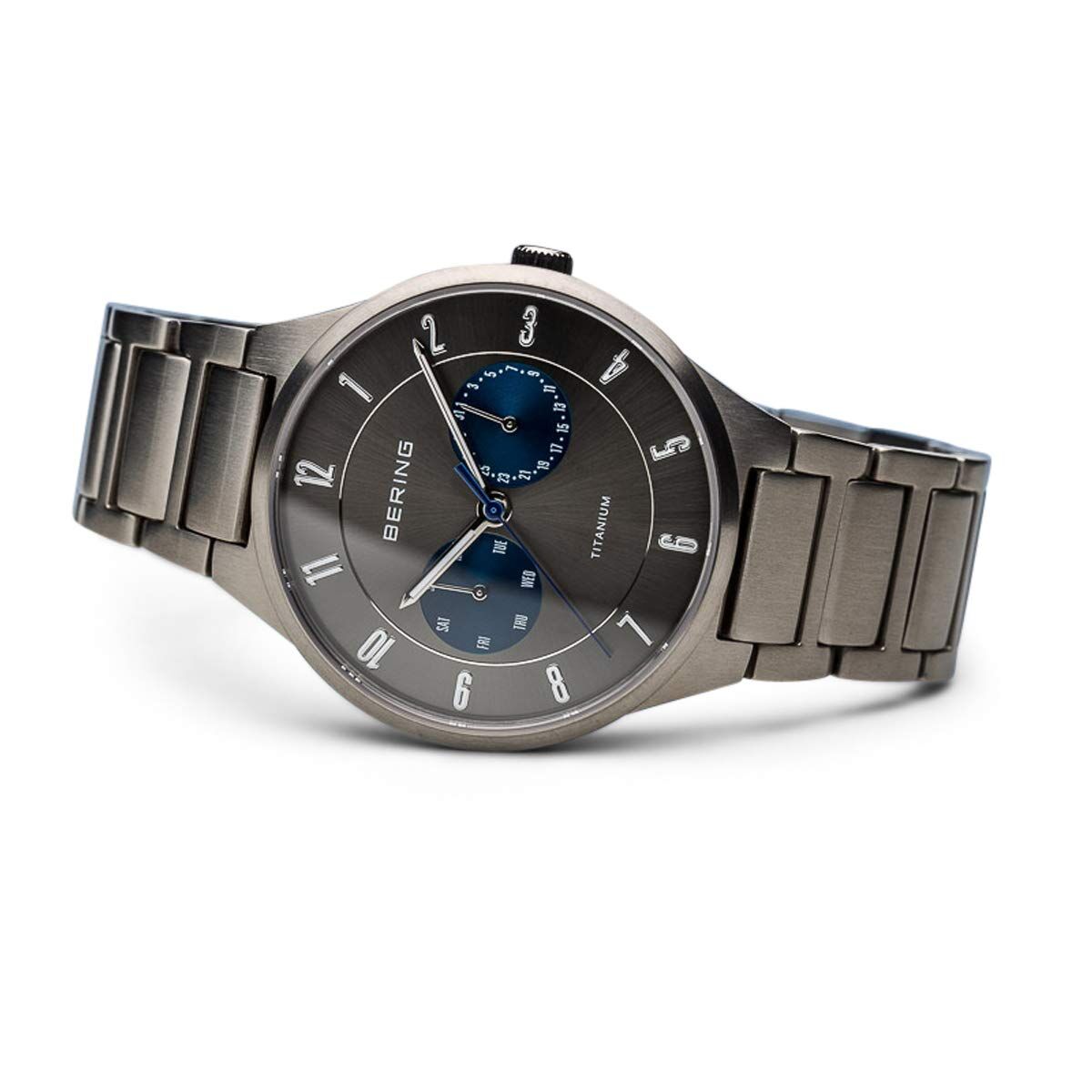 V4H1DCC3725A97DD0941C418B6E2DC42841R7465275P4